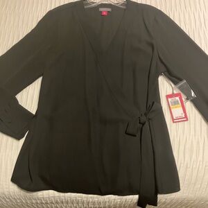 Vince Camuto medium black blouse